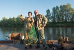 Кирилл (малыш слева) был впервые на рыбалке под чутким руководством профессионала- Димы Новикова. Профессионализм чувствуется по наполненному садку))) 